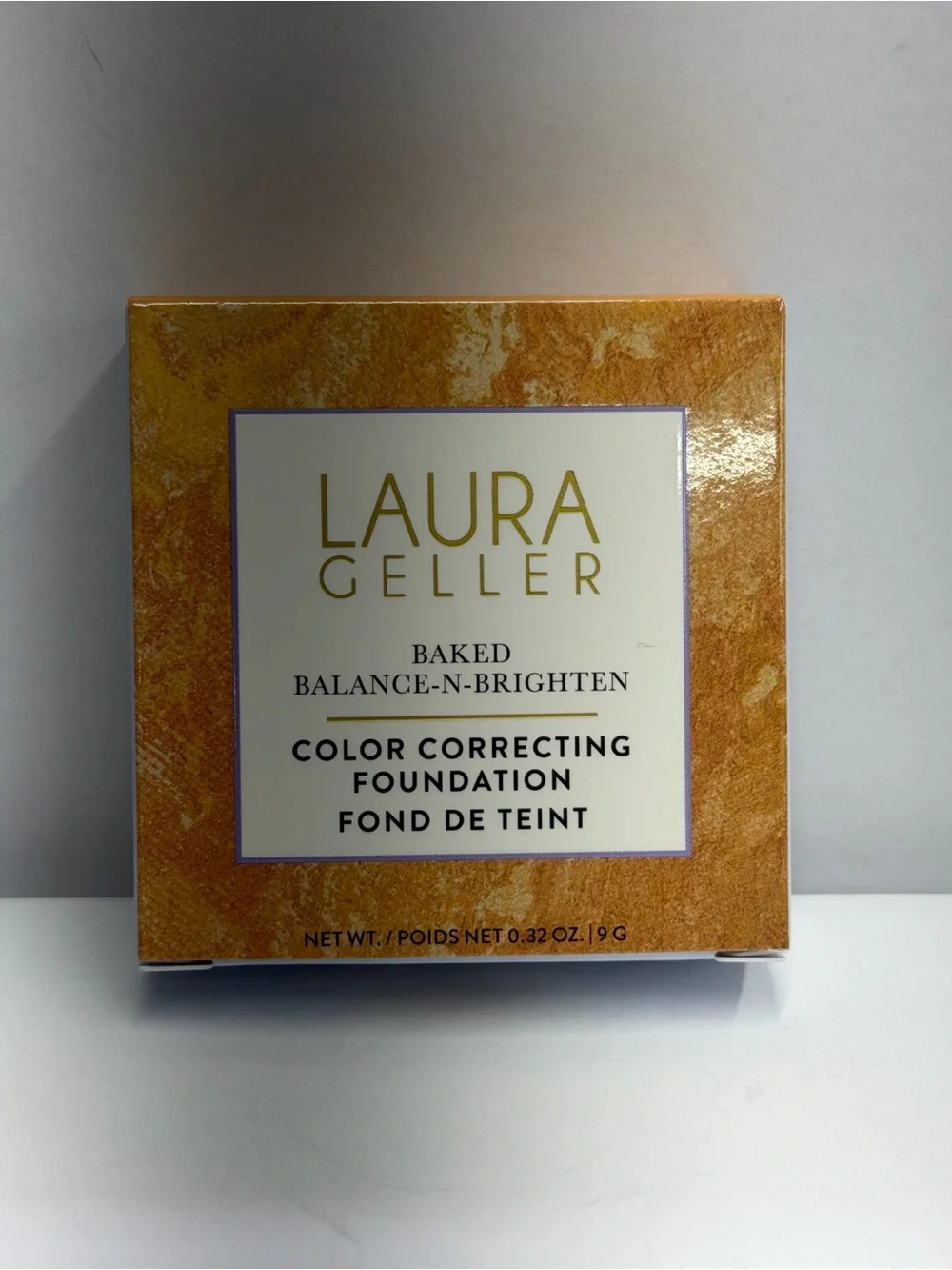 Laura Geller Baked Balance-N-Brighten Foundation Light 0.32 oz 9g NIB